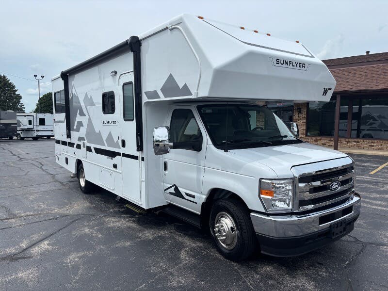 2027 Sunflyer 24GG by Winnebago from Winnebago Motor Homes in Rockford, Illinois