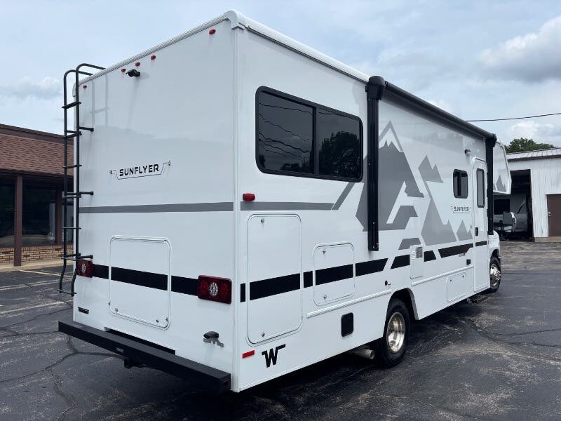 New 2027 Winnebago Sunflyer 24GG available in Rockford, Illinois