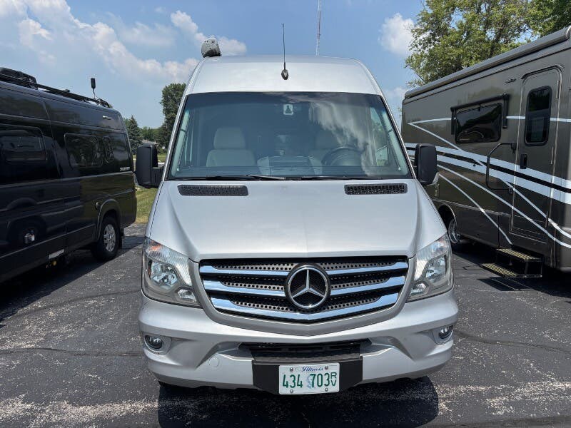 2017 Winnebago Era 70X - Used Class B For Sale by Winnebago Motor Homes in Rockford, Illinois