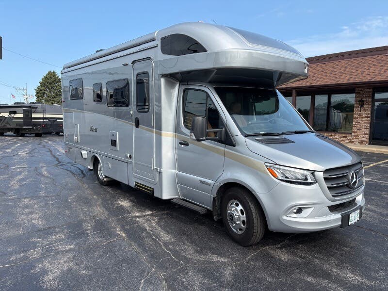 2025 View 24R by Winnebago from Winnebago Motor Homes in Rockford, Illinois