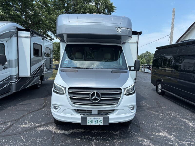 2021 Winnebago View 24V - Used Class C For Sale by Winnebago Motor Homes in Rockford, Illinois