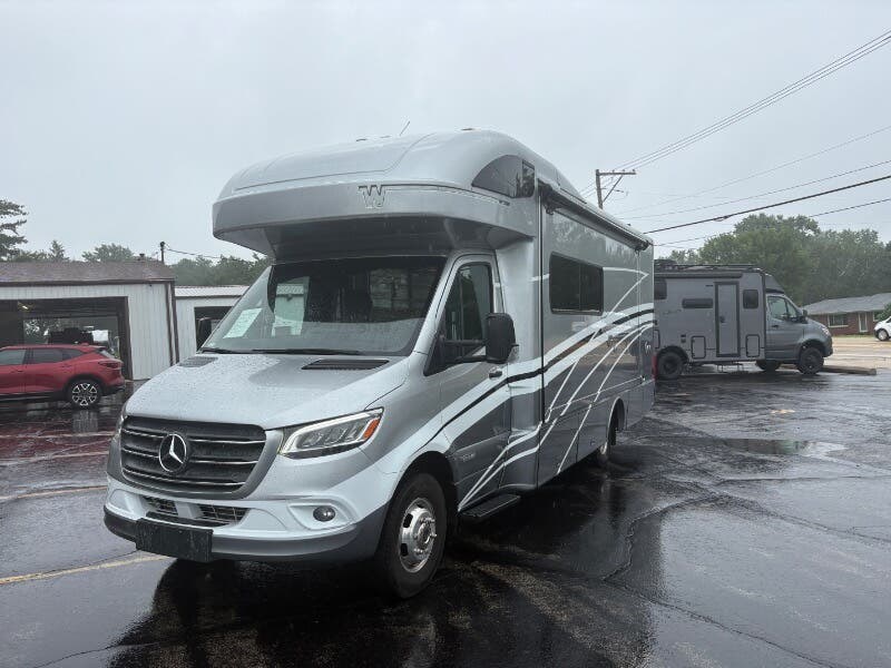 2020 View 24D by Winnebago from Winnebago Motor Homes in Rockford, Illinois