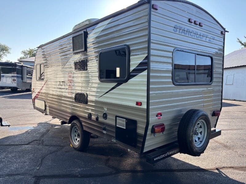 2016 Starcraft AR-ONE 17RD - Used Travel Trailer For Sale by Winnebago Motor Homes in Rockford, Illinois