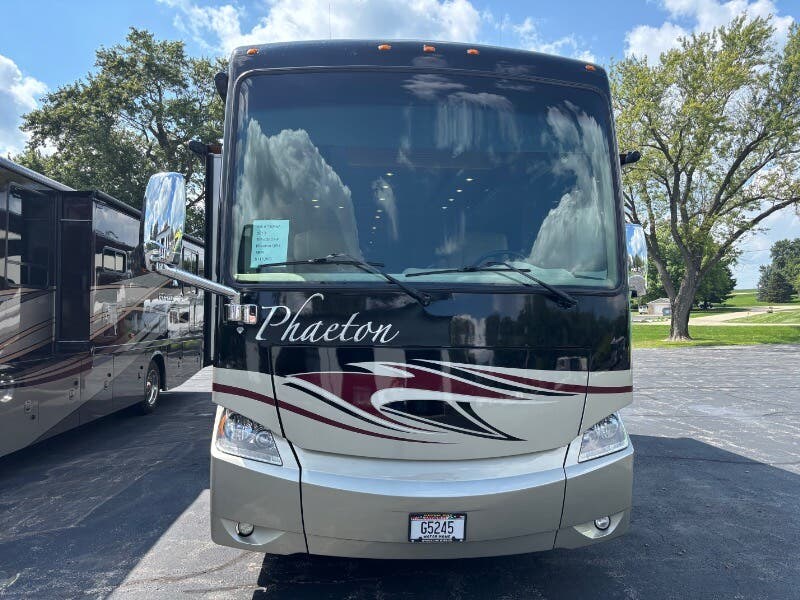 2013 Tiffin Phaeton 36QSH - Used Class A For Sale by Winnebago Motor Homes in Rockford, Illinois