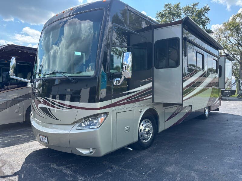 2013 Phaeton 36QSH by Tiffin from Winnebago Motor Homes in Rockford, Illinois