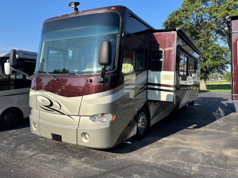 2010 Allegro Bus Freightliner 40QXP by Tiffin from Winnebago Motor Homes in Rockford, Illinois