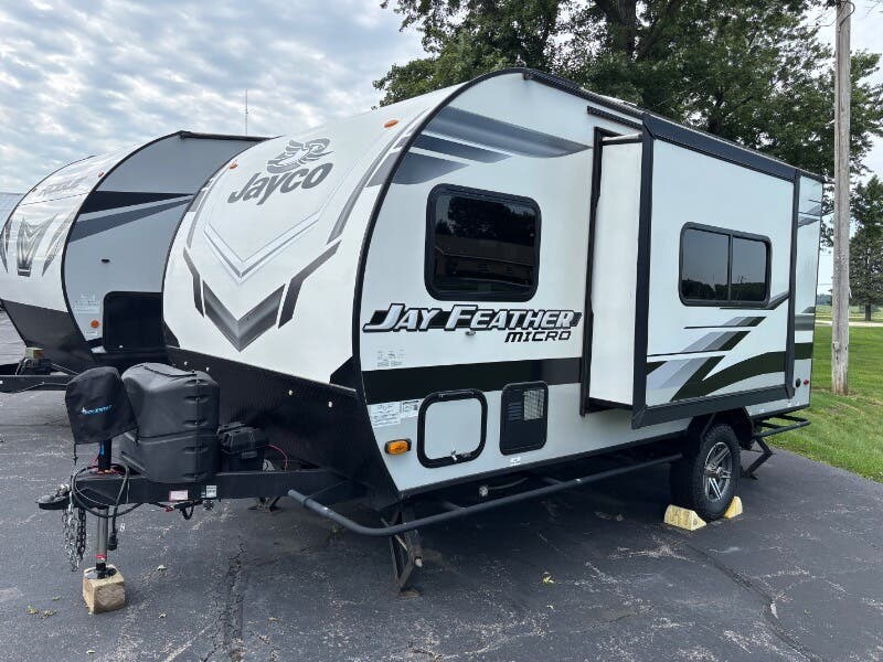2022 Jay Feather Micro 166FBS by Jayco from Winnebago Motor Homes in Rockford, Illinois