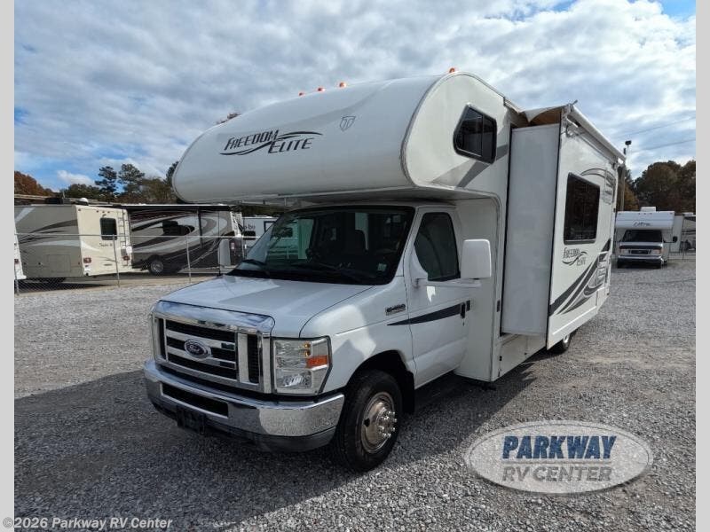 2012 Freedom Elite 26E by Thor Motor Coach from Parkway RV Center in Ringgold, Georgia