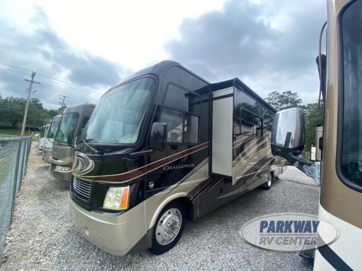 Used 2013 Thor Motor Coach Challenger 37DT available in Ringgold, Georgia