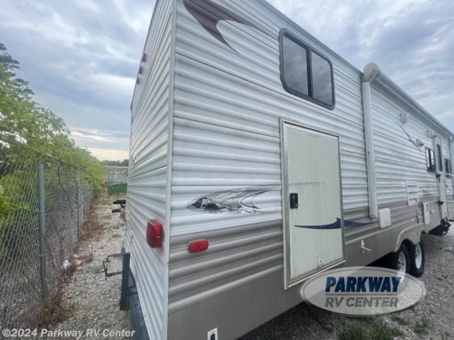 2010 Keystone Springdale 29 - Used Travel Trailer For Sale by Parkway RV Center in Ringgold, Georgia