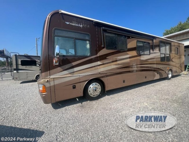 Used 2008 Fleetwood Providence 40X available in Ringgold, Georgia