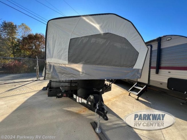 2017 Flagstaff SE 228BHSE by Forest River from Parkway RV Center in Ringgold, Georgia