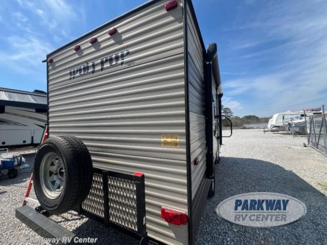 2017 Cherokee Wolf Pup 16BH by Forest River from Parkway RV Center in Ringgold, Georgia