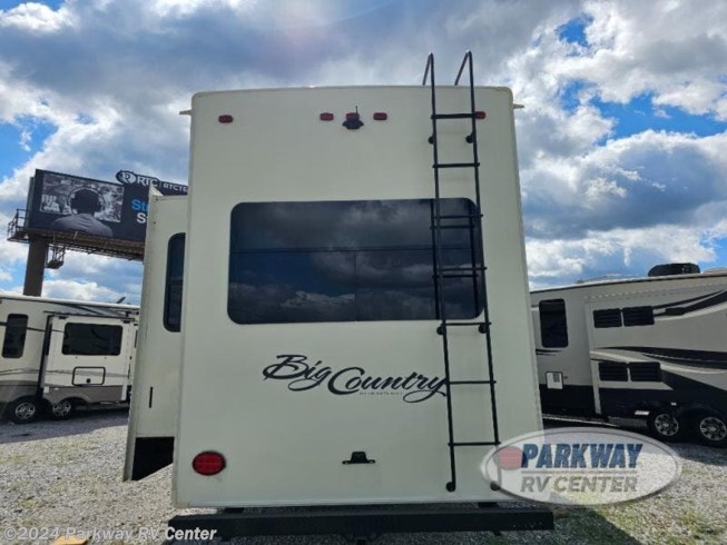 2017 Big Country 3965 DSS by Heartland from Parkway RV Center in Ringgold, Georgia