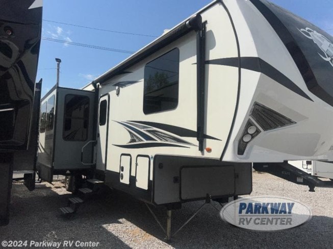 2019 Highlander HF350H by Highland Ridge from Parkway RV Center in Ringgold, Georgia