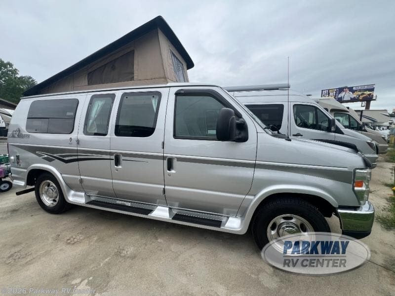 2013 Traverse POP TOP by Pleasure-Way from Parkway RV Center in Ringgold, Georgia