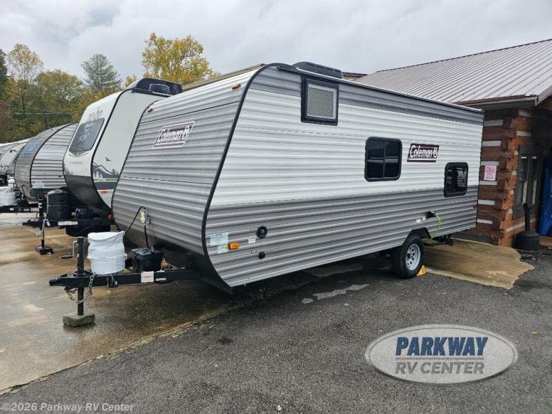 2023 Coleman 17B - Used Travel Trailer For Sale by Parkway RV Center in Ringgold, Georgia