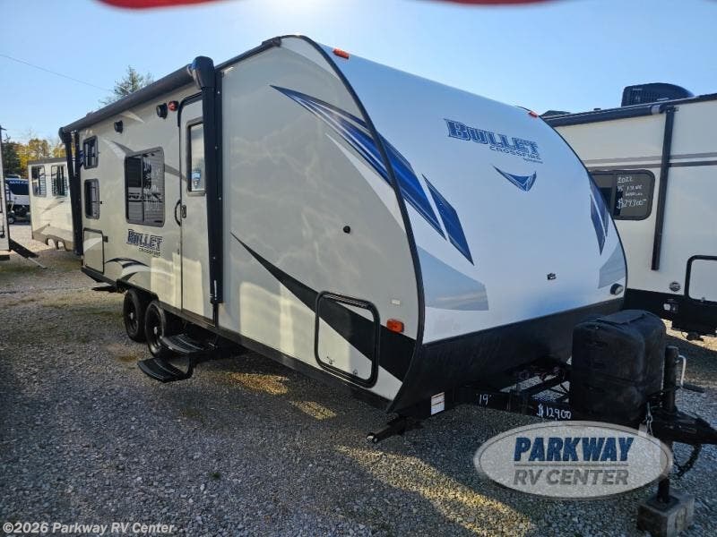2019 Bullet Crossfire 2200BH by Keystone from Parkway RV Center in Ringgold, Georgia