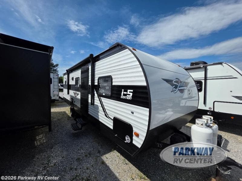 2023 I-5 Edition 526DB by Shasta from Parkway RV Center in Ringgold, Georgia