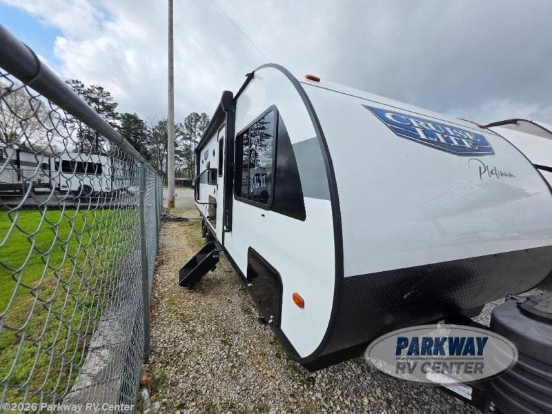 2024 Salem Cruise Lite 28VBXLX by Forest River from Parkway RV Center in Ringgold, Georgia