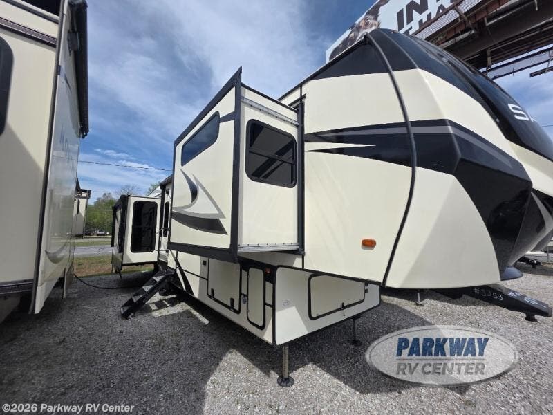 2021 Sanibel 3702WB by Prime Time from Parkway RV Center in Ringgold, Georgia