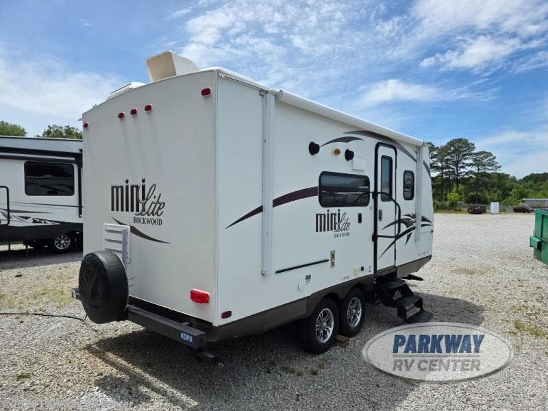 Used 2014 Forest River Rockwood Mini Lite 2104S available in Ringgold, Georgia
