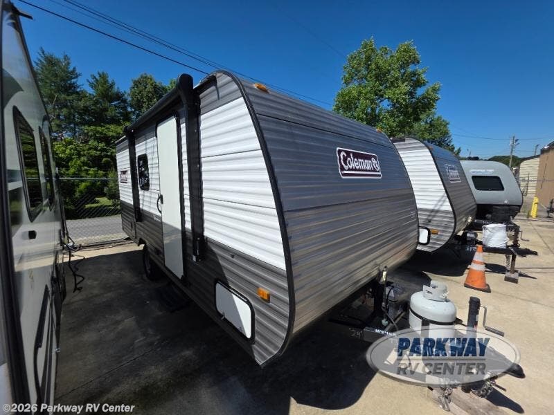 2024 17B by Coleman from Parkway RV Center in Ringgold, Georgia