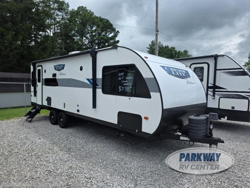 2024 Salem Cruise Lite 24RLXL by Forest River from Parkway RV Center in Ringgold, Georgia