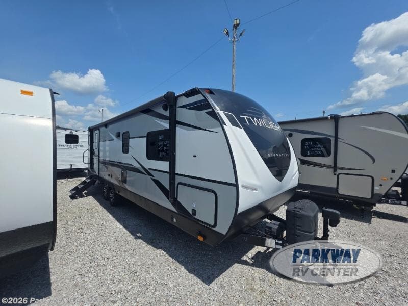 2021 Twilight Signature TWS 2620 by Cruiser RV from Parkway RV Center in Ringgold, Georgia