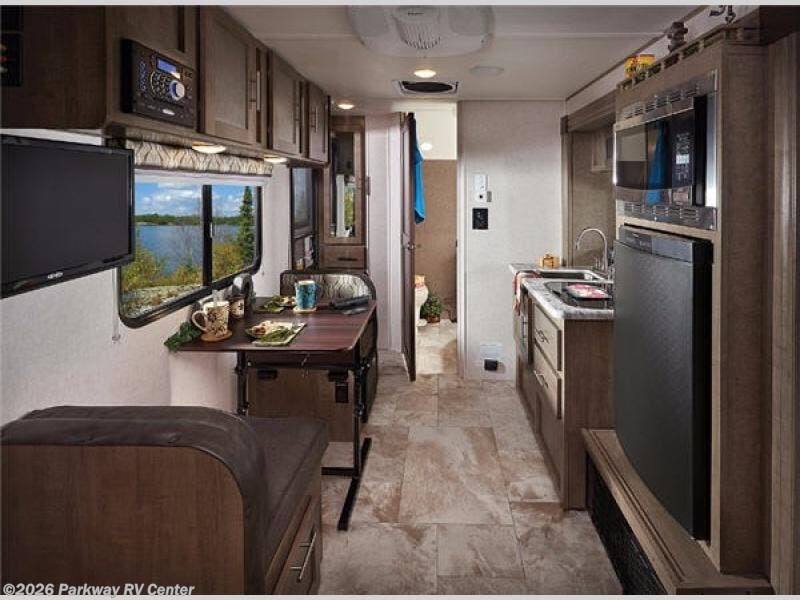 2017 R Pod RP-180 by Forest River from Parkway RV Center in Ringgold, Georgia
