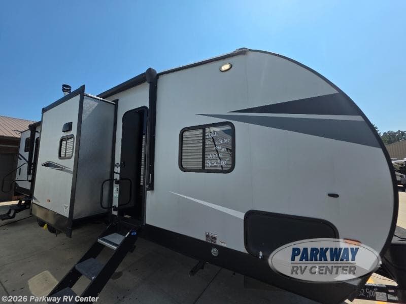 2022 Vengeance Rogue 32V by Forest River from Parkway RV Center in Ringgold, Georgia