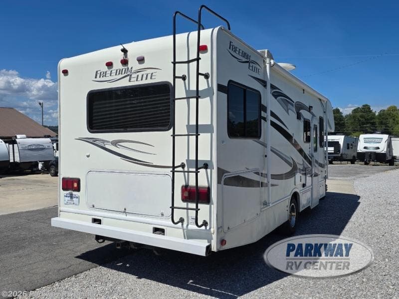 2012 Freedom Elite 25C by Thor Motor Coach from Parkway RV Center in Ringgold, Georgia