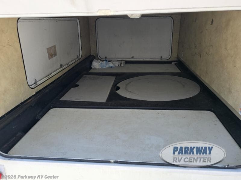 Used 2012 Thor Motor Coach Freedom Elite 25C available in Ringgold, Georgia