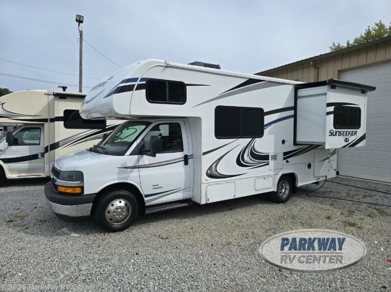 2020 Sunseeker LE 2250SLE Chevy by Forest River from Parkway RV Center in Ringgold, Georgia