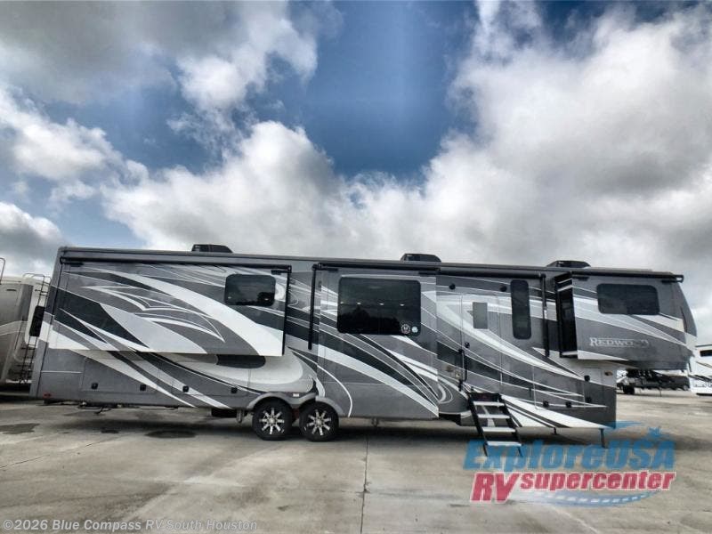 2022 Redwood RV Redwood 4200FL RV for Sale in Houston, TX 77511 A4492