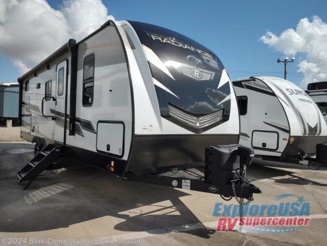 New 2022 Cruiser RV Radiance Ultra Lite 25BH available in Houston, Texas