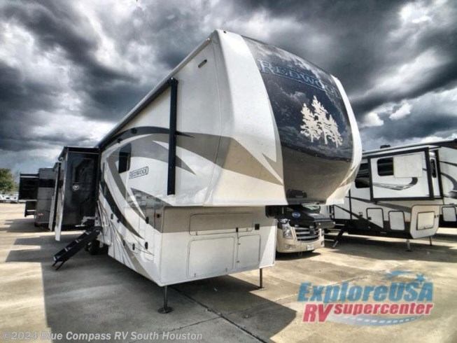 New 2022 Redwood RV Redwood 4150RD available in Houston, Texas