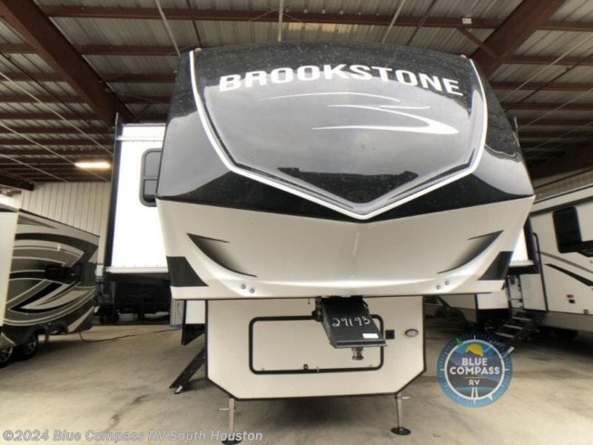 2022 Coachmen Brookstone BKF344FL - New Fifth Wheel For Sale by ExploreUSA RV Supercenter - HOUSTON in Houston, Texas