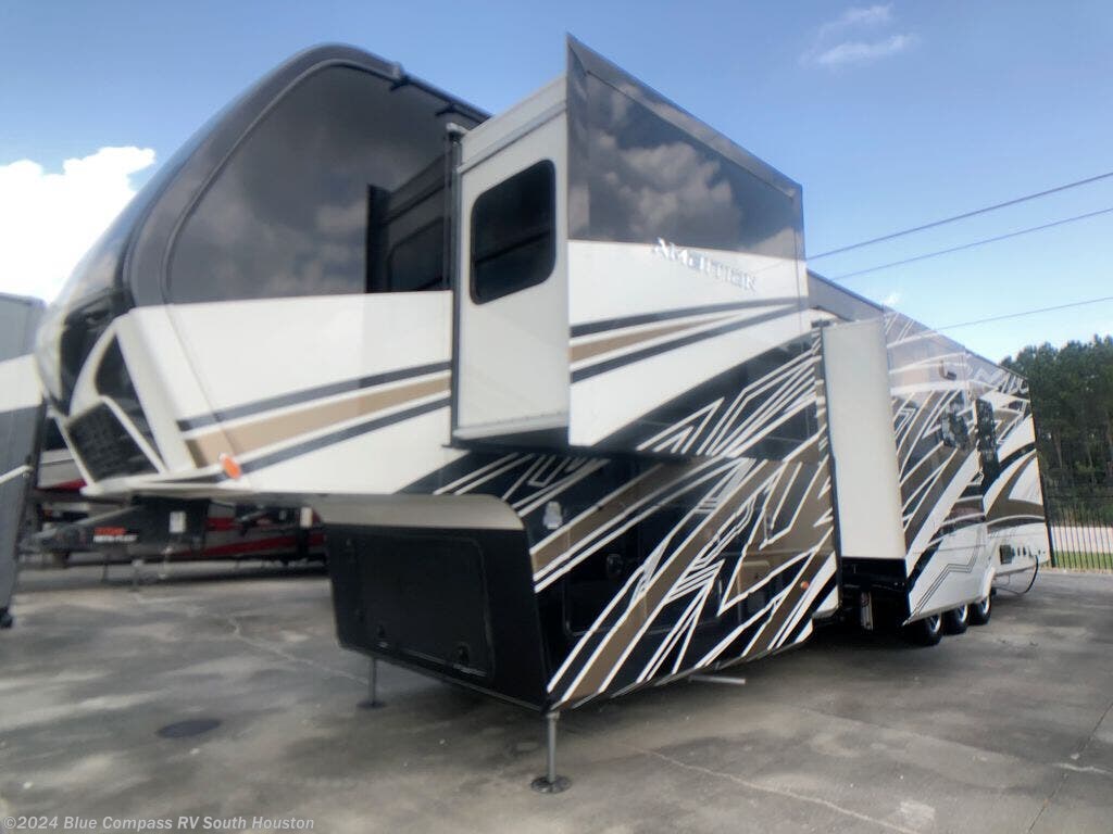 2023 Vanleigh Ambition 399TH RV for Sale in Alvin, TX 77511 | A4482 ...