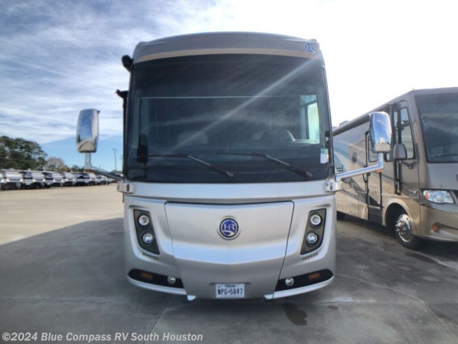 2017 Holiday Rambler Endeavor 40g - Used Class A For Sale by Blue Compass RV South Houston in Alvin, Texas
