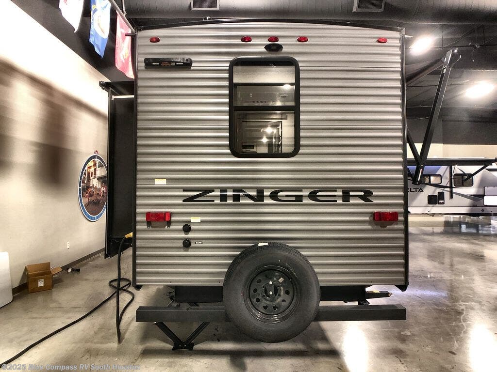 New 2026 CrossRoads Zinger 390DB available in Alvin, Texas