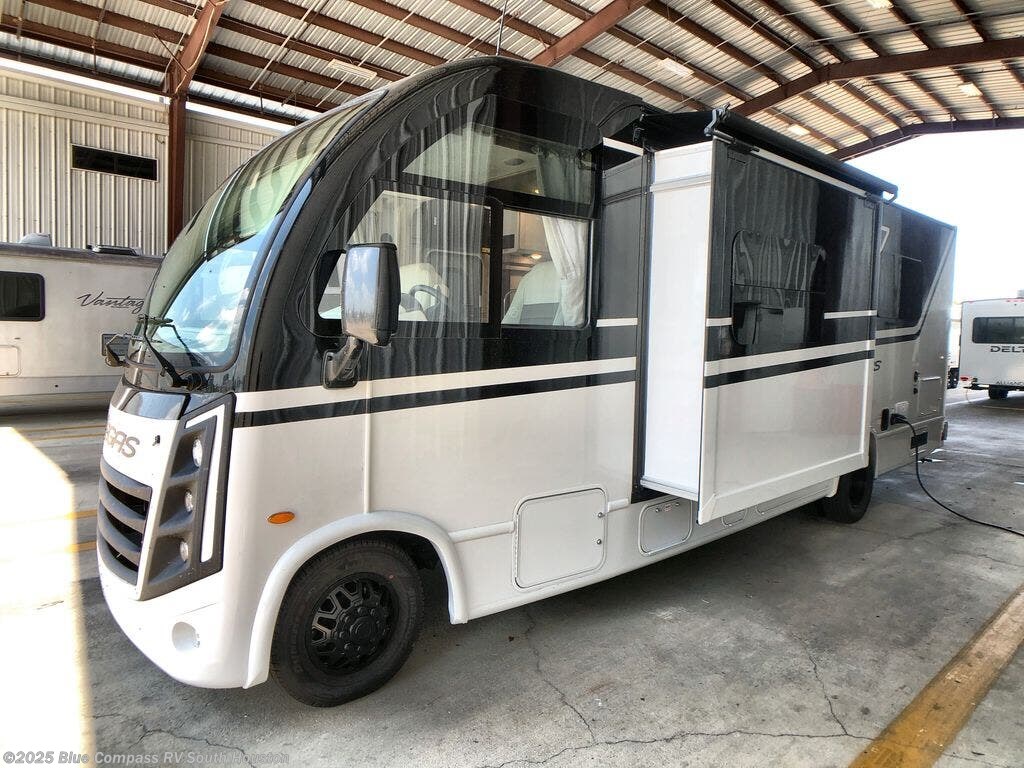 2026 Vegas 26.1 by Thor Motor Coach from Blue Compass RV South Houston in Alvin, Texas