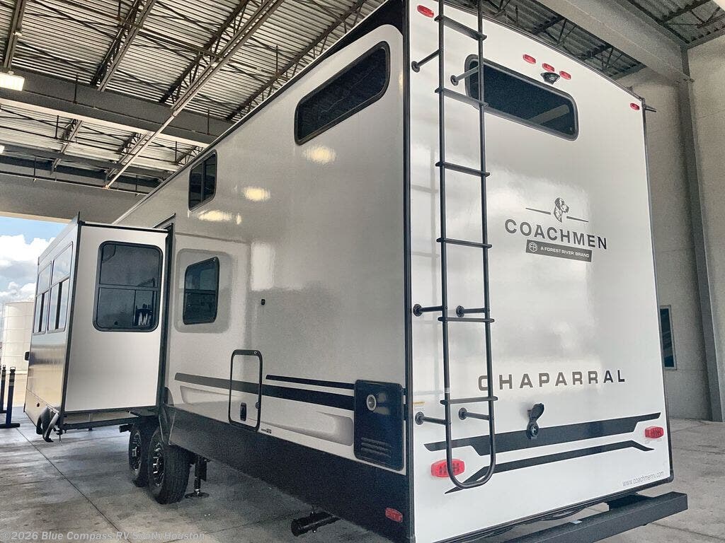 2026 Chaparral 381DBL by Coachmen from Blue Compass RV South Houston in Alvin, Texas