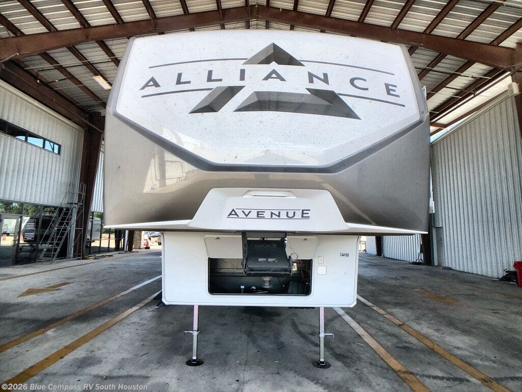 2026 Avenue 35RKS by Alliance RV from Blue Compass RV South Houston in Alvin, Texas