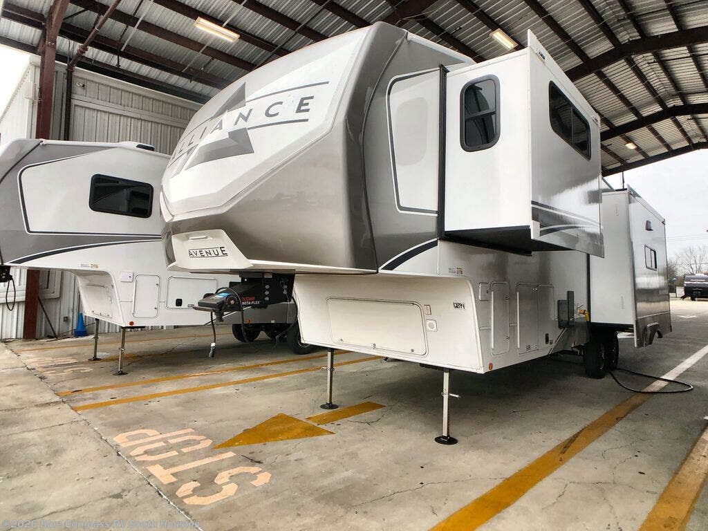 New 2026 Alliance RV Avenue 32RLS available in Alvin, Texas