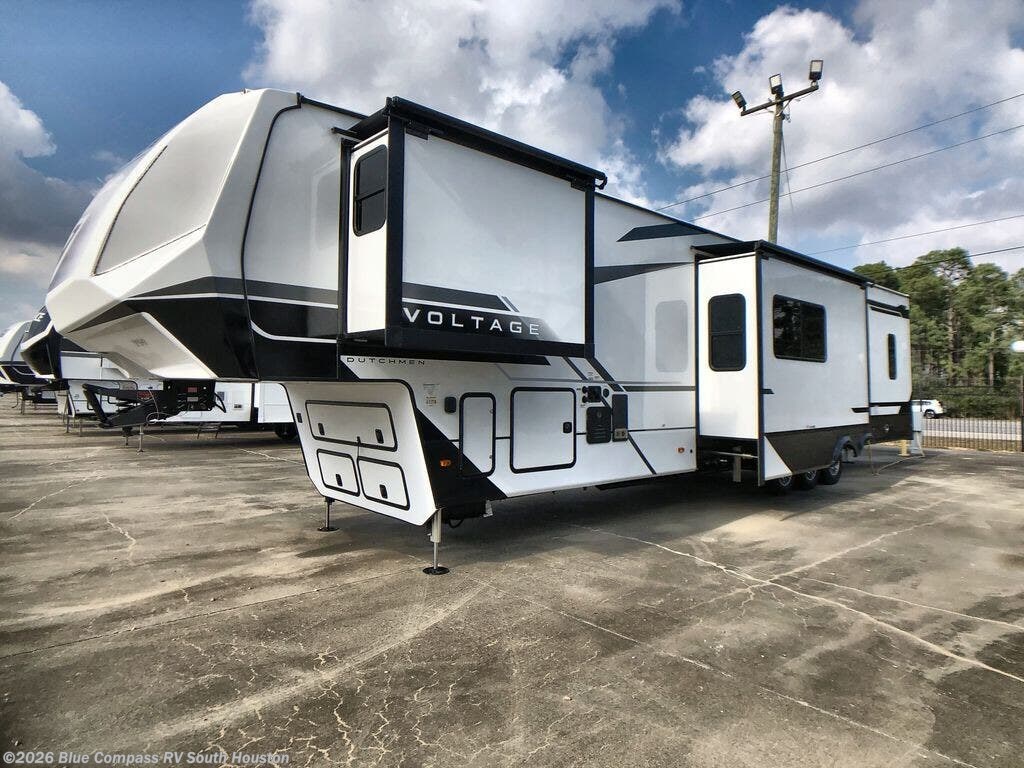 2026 Voltage V-Series 4250 by Dutchmen from Blue Compass RV South Houston in Alvin, Texas