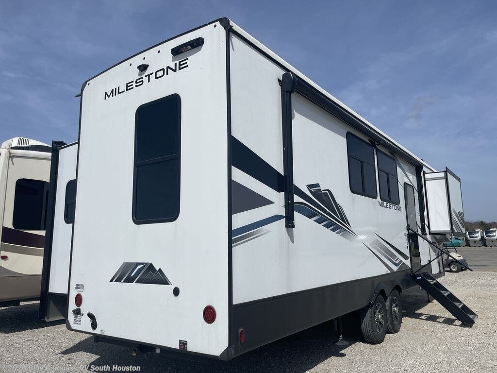 Used 2024 Heartland Milestone 321FL available in Alvin, Texas