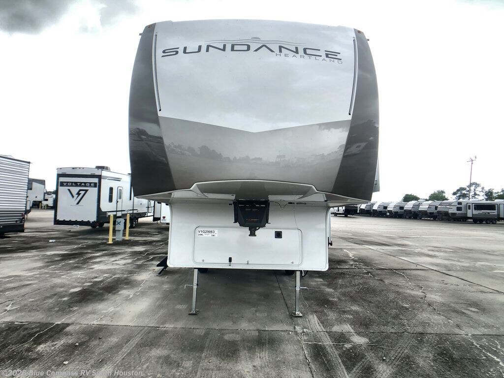 2027 Heartland Sundance XLT 24ML - New Fifth Wheel For Sale by Blue Compass RV South Houston in Alvin, Texas
