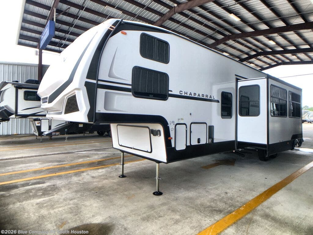 2027 Chaparral 375BAF by Coachmen from Blue Compass RV South Houston in Alvin, Texas
