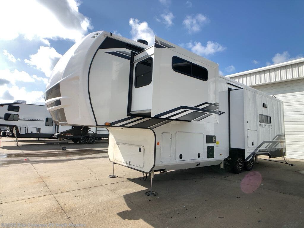 2027 Milestone 31RL by Heartland from Blue Compass RV South Houston in Alvin, Texas